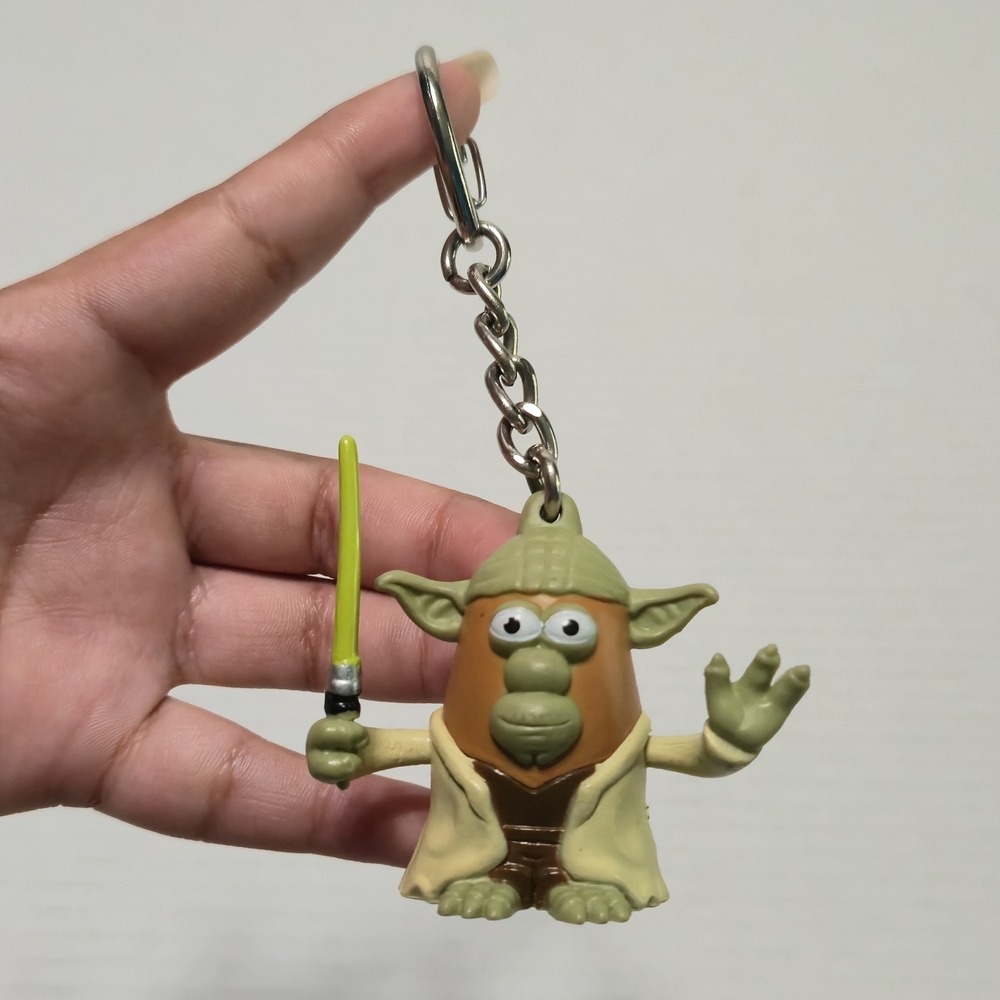 Star Wars Yoda Mr Potato Head Keychain Hasbro LFL Disney 2" Backpack Clip